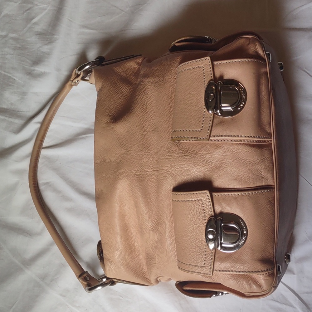 MARC JACOBS Multi-Pocket Peach Color Purse w/ Turquoise Interior - Picture 2 of 11